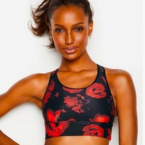 Victoria Sport The Player Racerback Sport
Bra Black/Red Minimum Support Size: M